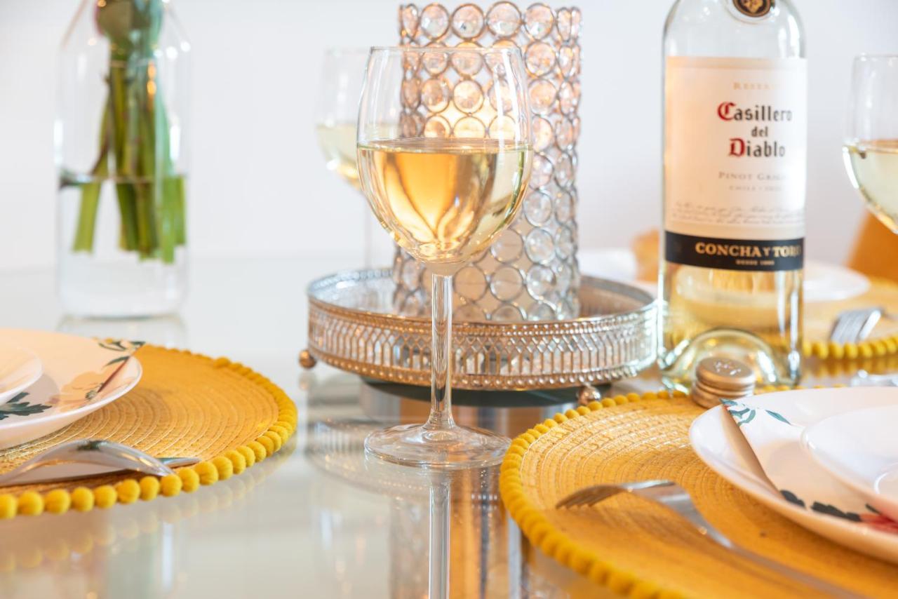 Amber Apartment Oasis - Your Gateway To Southampton'S Vibrant Heart, Port, Shopping Bagian luar foto